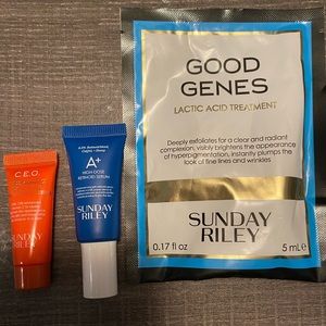 Sunday Riley sample bundle